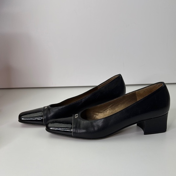 Roberto Capucci Women's Black Leather Block Heel Slip on Pumps - Picture 5 of 9